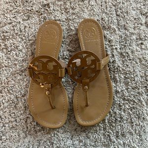 Tory burch sandals